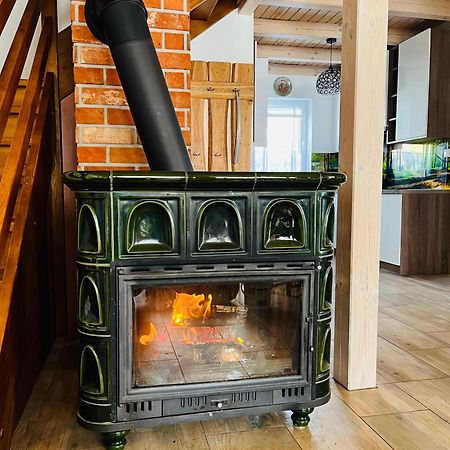 Villa Domek Letniskowy Nad Stawem à Lipusz Extérieur photo